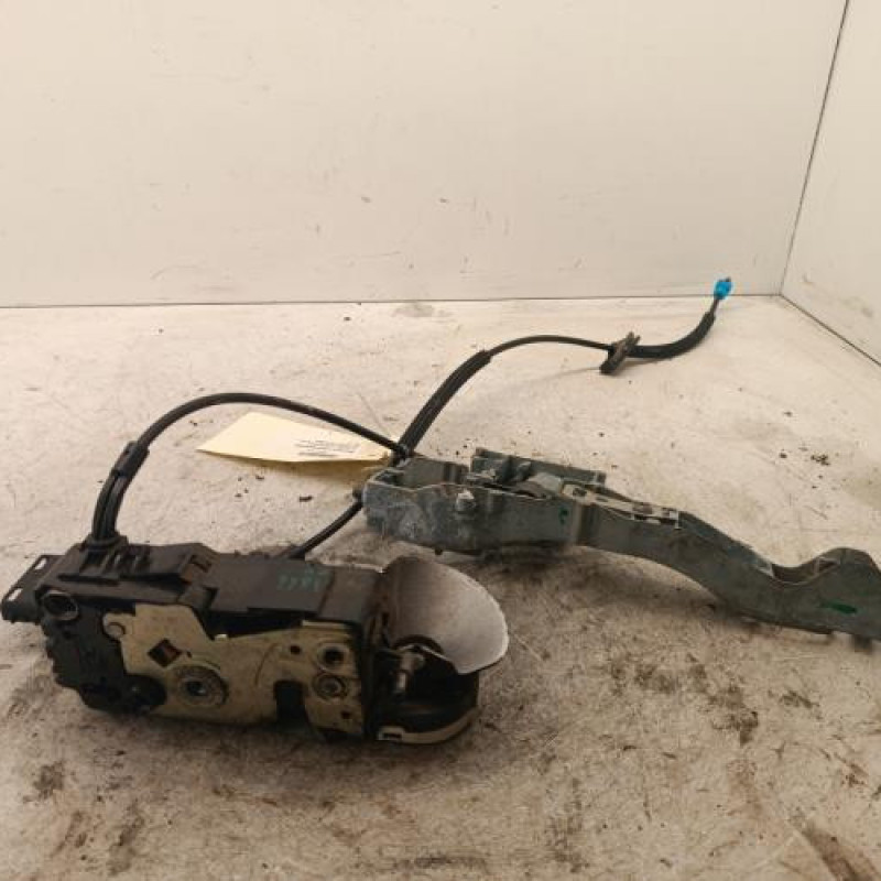Serrure avant gauche CITROEN C4 GRAND PICASSO 1 Serrure avant gauche CITROEN C4 GRAND PICASSO 1