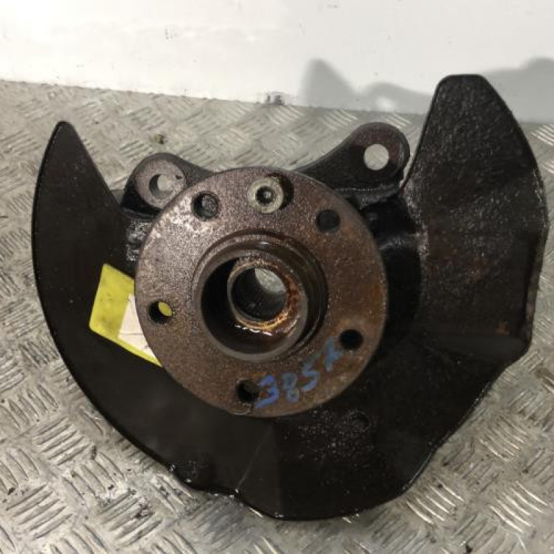 Moyeu avant droit VOLKSWAGEN TRANSPORTER 5 Moyeu avant droit VOLKSWAGEN TRANSPORTER 5