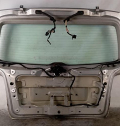 Malle/Hayon arriere VOLKSWAGEN TOURAN 1 Photo n°6