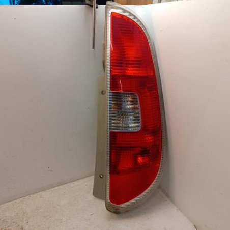 Feu arriere principal droit (feux) SKODA ROOMSTER Photo n°1
