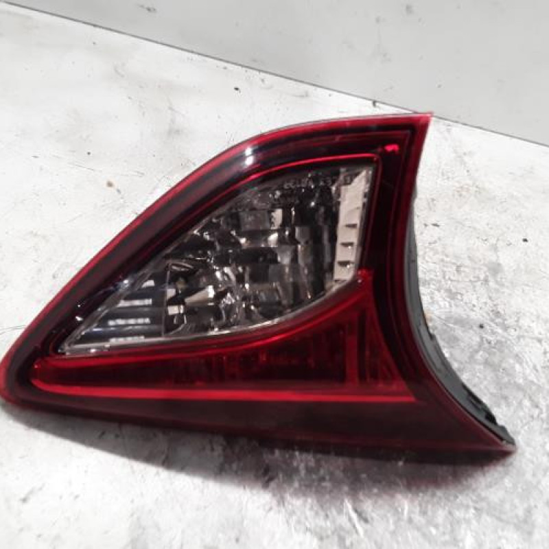 Feu arriere secondaire gauche (feux) MAZDA CX5 1 Feu arriere secondaire gauche (feux) MAZDA CX5 1