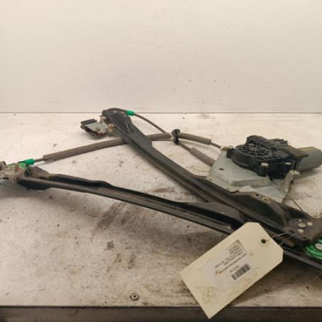 Leve vitre electrique avant droit FORD FOCUS 1 Photo n°1