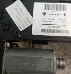 Leve vitre electrique arriere gauche VOLKSWAGEN TOUAREG 1 Photo n°3