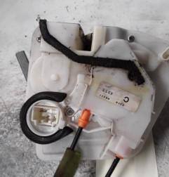 Serrure arriere droit MAZDA CX5 1