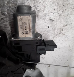 Leve vitre electrique avant gauche RENAULT MEGANE 4 Photo n°3
