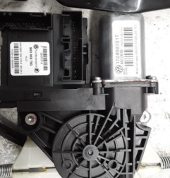 Leve vitre electrique avant gauche VOLKSWAGEN TOURAN 2 Photo n°3