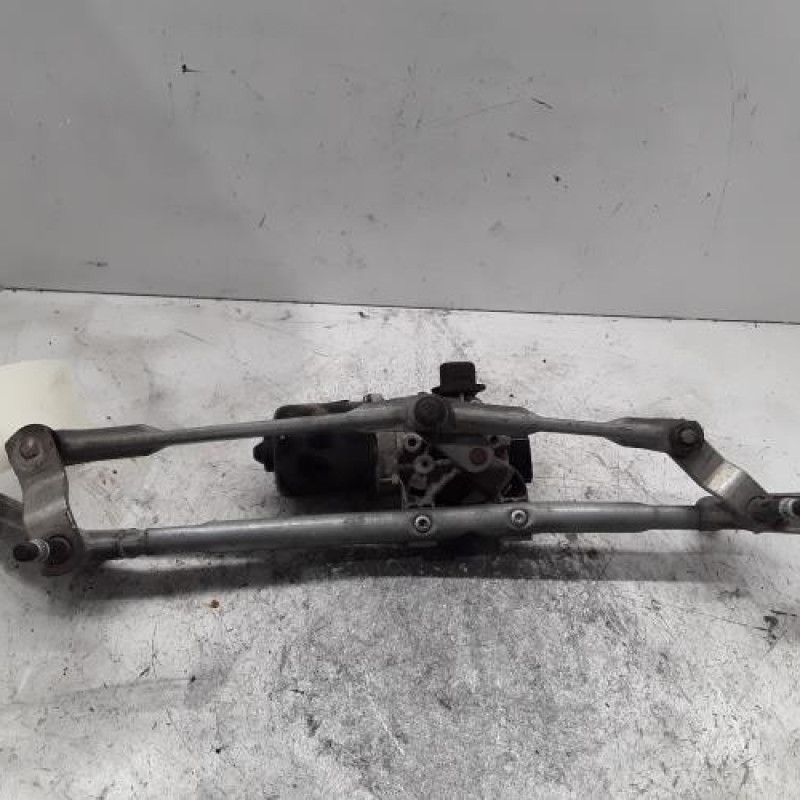 Moteur essuie glace avant RENAULT MEGANE 4 Moteur essuie glace avant RENAULT MEGANE 4