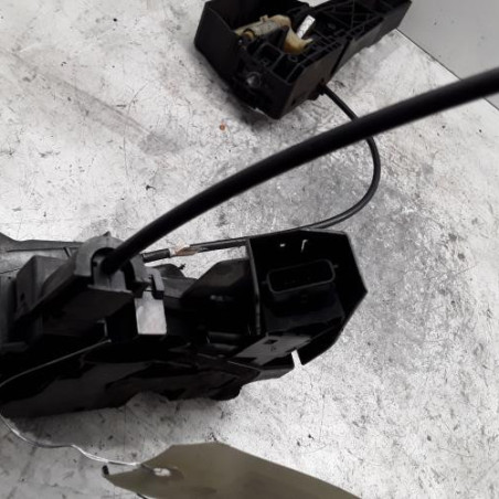 Serrure avant droit RENAULT MEGANE 4