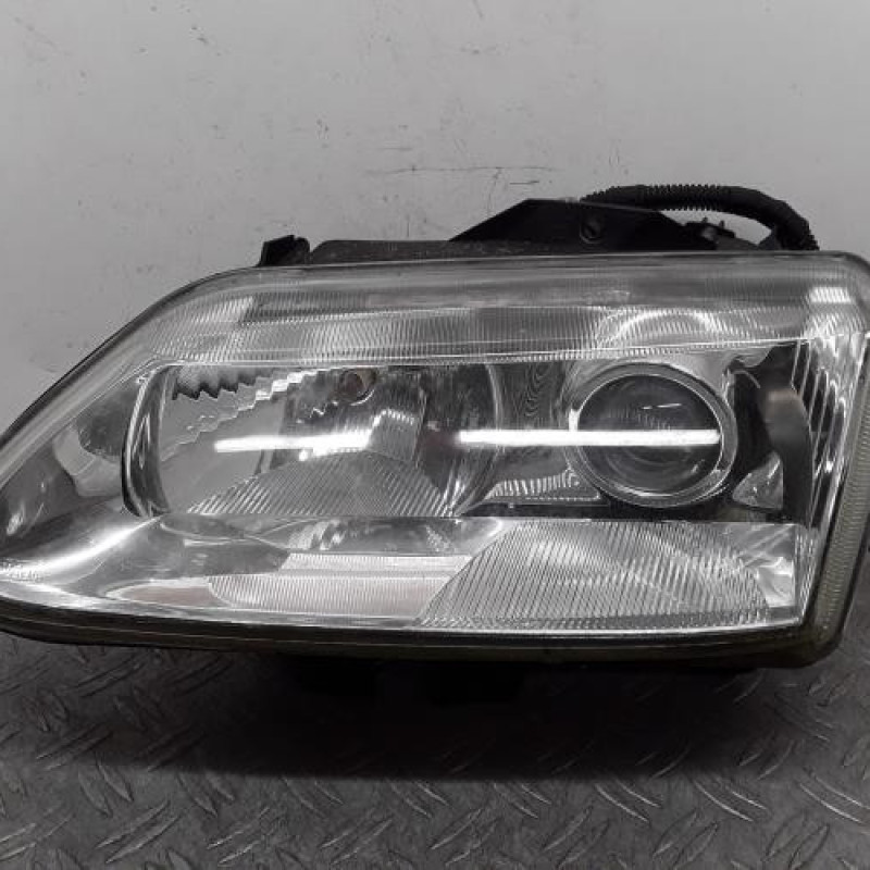 Optique avant principal gauche (feux)(phare) RENAULT ESPACE 3