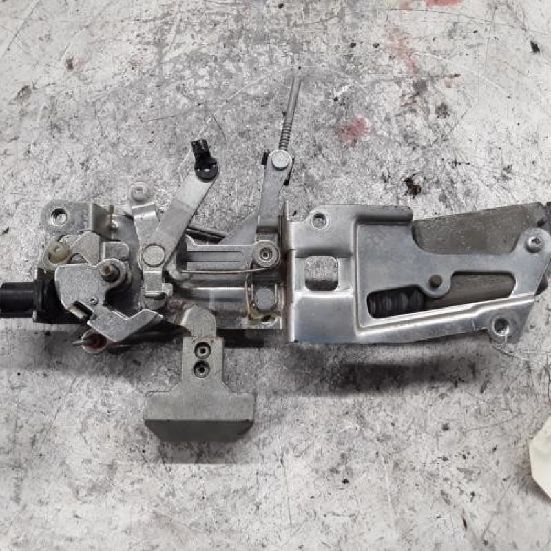Serrure de porte laterale droite RENAULT MASTER 2