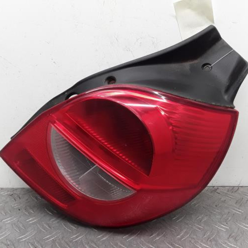 Feu arriere principal droit (feux) RENAULT CLIO 3