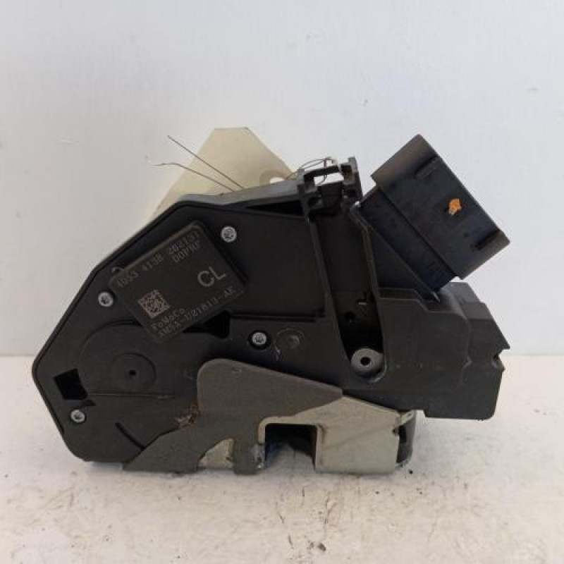 Serrure avant gauche FORD C-MAX 2 Serrure avant gauche FORD C-MAX 2