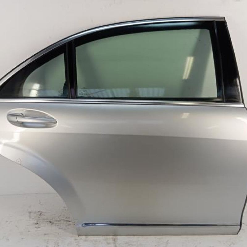 Porte arriere droit MERCEDES CLASSE S 221