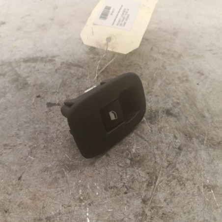 Interrupteur de leve vitre arriere droit PEUGEOT 208 1 Photo n°1