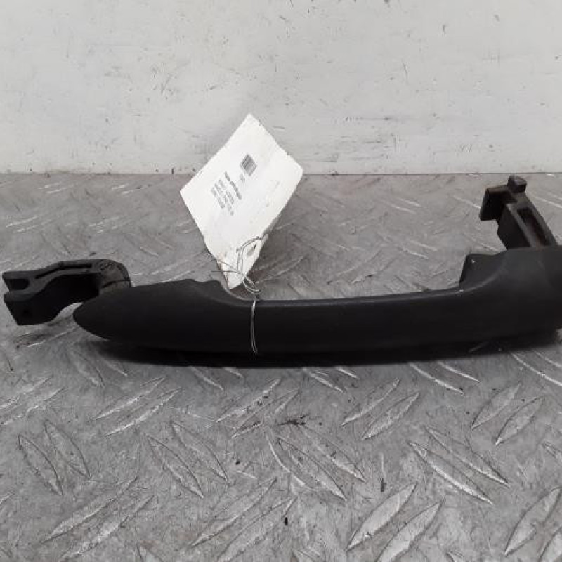 Poignee porte coffre gauche RENAULT KANGOO 2 Poignee porte coffre gauche RENAULT KANGOO 2