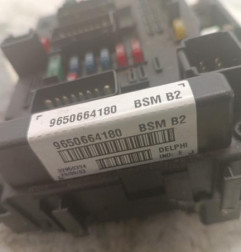 Boitier servitude moteur (BSM) CITROEN XSARA PICASSO Photo n°4