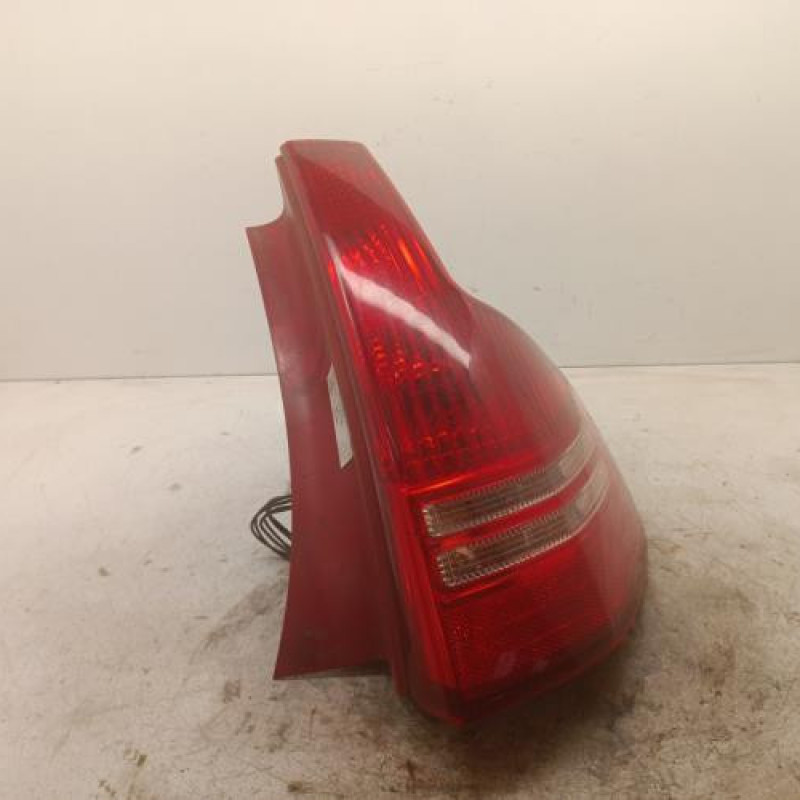 Feu arriere principal droit (feux) CITROEN C4 1 Feu arriere principal droit (feux) CITROEN C4 1