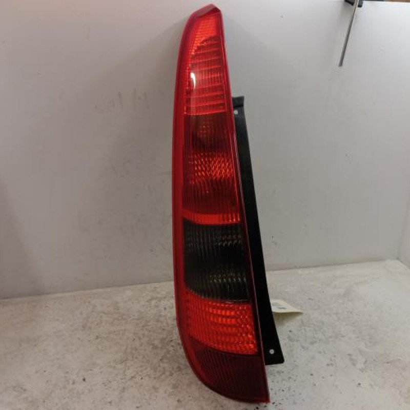 Feu arriere principal gauche (feux) FORD FIESTA 5