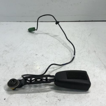 Attache ceinture avant droit VOLVO C 30