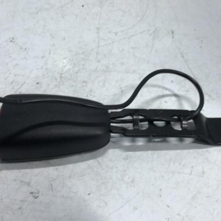 Attache ceinture avant gauche VOLVO C 30