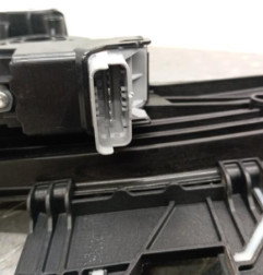Leve vitre electrique arriere gauche PEUGEOT 208 2 Photo n°4
