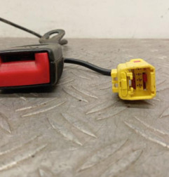 Attache ceinture avant gauche VOLKSWAGEN TOUAREG 1