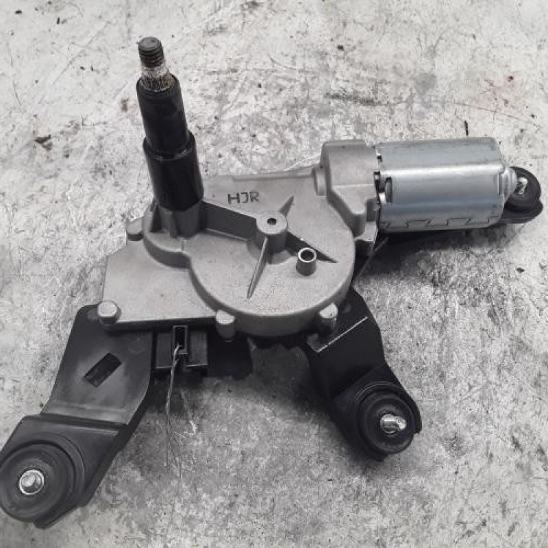 Moteur essuie glace arriere KIA PICANTO 2