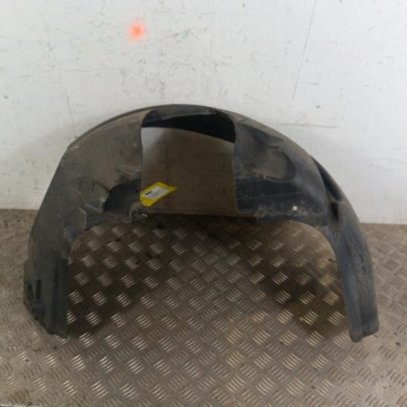 Pare boue avant gauche FORD FIESTA 6
