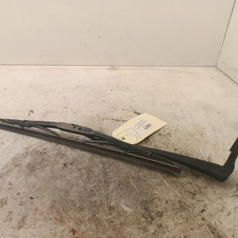 Bras essuie glace arriere SEAT LEON 1 Bras essuie glace arriere SEAT LEON 1