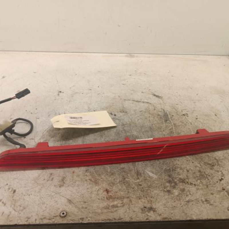 Feu arriere stop central AUDI A3 3 Feu arriere stop central AUDI A3 3