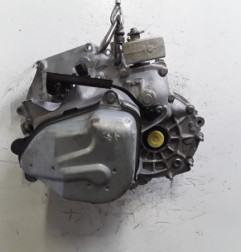 Boite de vitesses PEUGEOT 208 2 Photo n°4