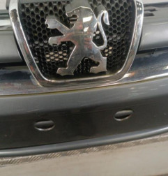 Pare choc avant PEUGEOT 607