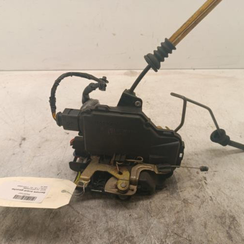 Serrure avant gauche SEAT LEON 1 Serrure avant gauche SEAT LEON 1