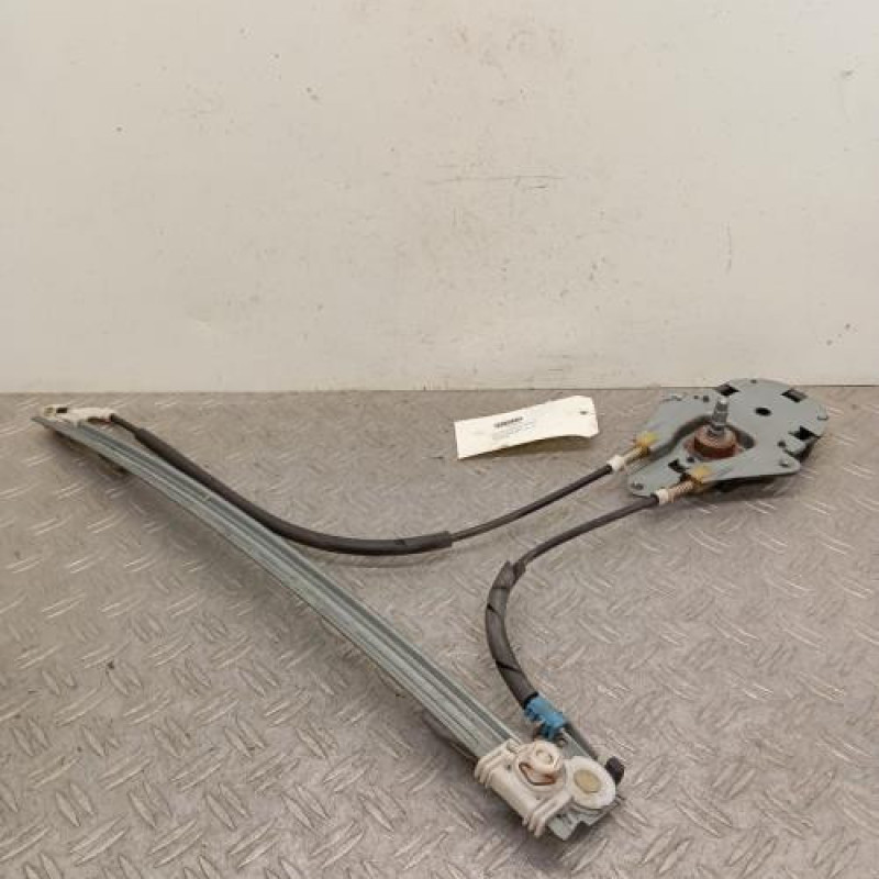 Leve vitre mecanique avant droit FIAT SCUDO 1