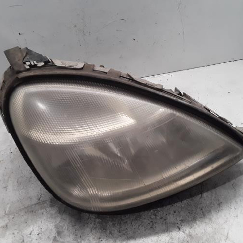 Optique avant principal droit (feux)(phare) MERCEDES CLASSE A 168