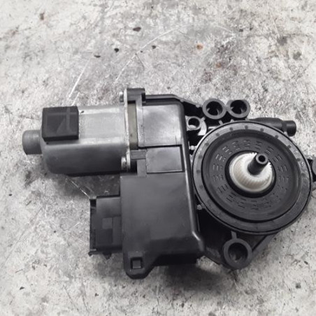 Moteur leve vitre avant droit HYUNDAI I 40 Photo n°1