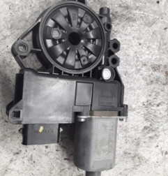 Moteur leve vitre avant droit HYUNDAI I 40
