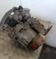 Boite de vitesses RENAULT CLIO 1 Photo n°4