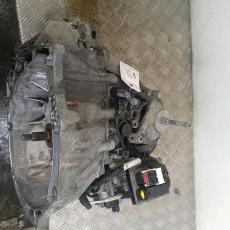 Boite de vitesses PEUGEOT 2008 1
