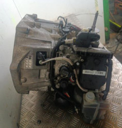 Boite de vitesses PEUGEOT 2008 1 Photo n°4