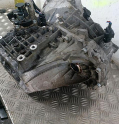 Boite de vitesses KIA CARENS 4 Photo n°4