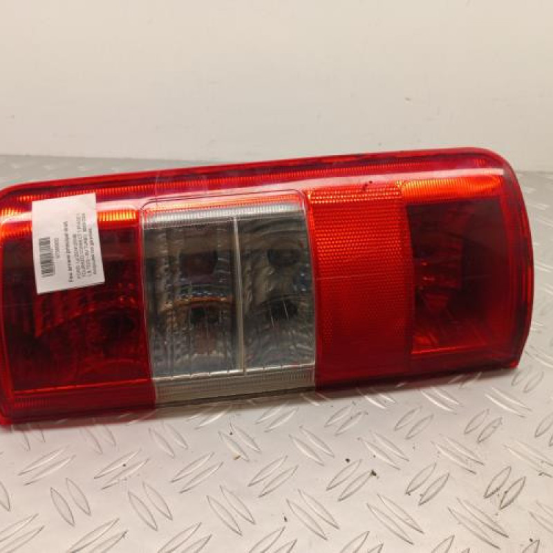 Feu arriere principal droit (feux) FORD TOURNEO CONNECT 1