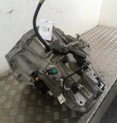 Boite de vitesses RENAULT CLIO 5 Photo n°3