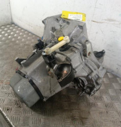 Boite de vitesses PEUGEOT 208 1 Photo n°4