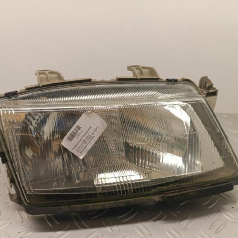 Optique avant principal droit (feux)(phare) SAAB 9.3 1