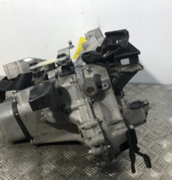 Boite de vitesses PEUGEOT 208 1 Photo n°4