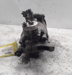 Compresseur clim VOLKSWAGEN PASSAT 6 Photo n°3