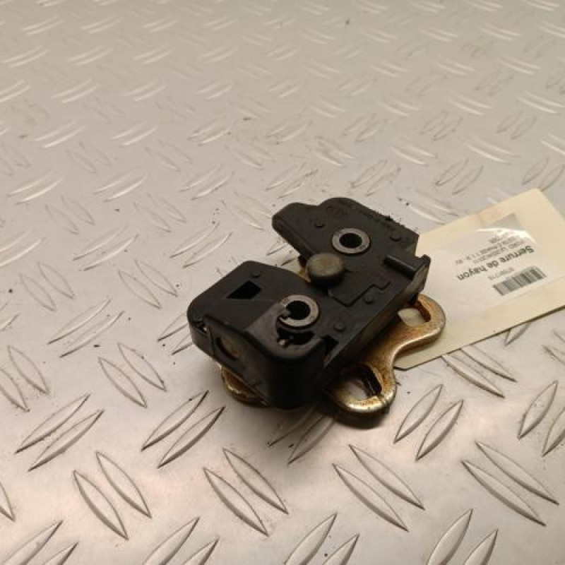 Serrure de hayon FORD FIESTA 5 Serrure de hayon FORD FIESTA 5