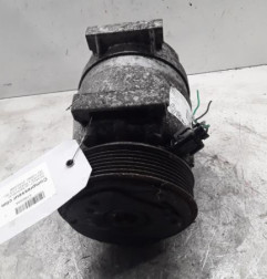 Compresseur clim RENAULT MASTER 2 Photo n°4