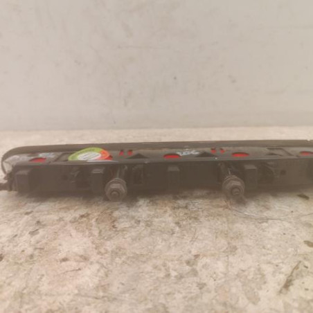 Feu arriere stop central PEUGEOT 206